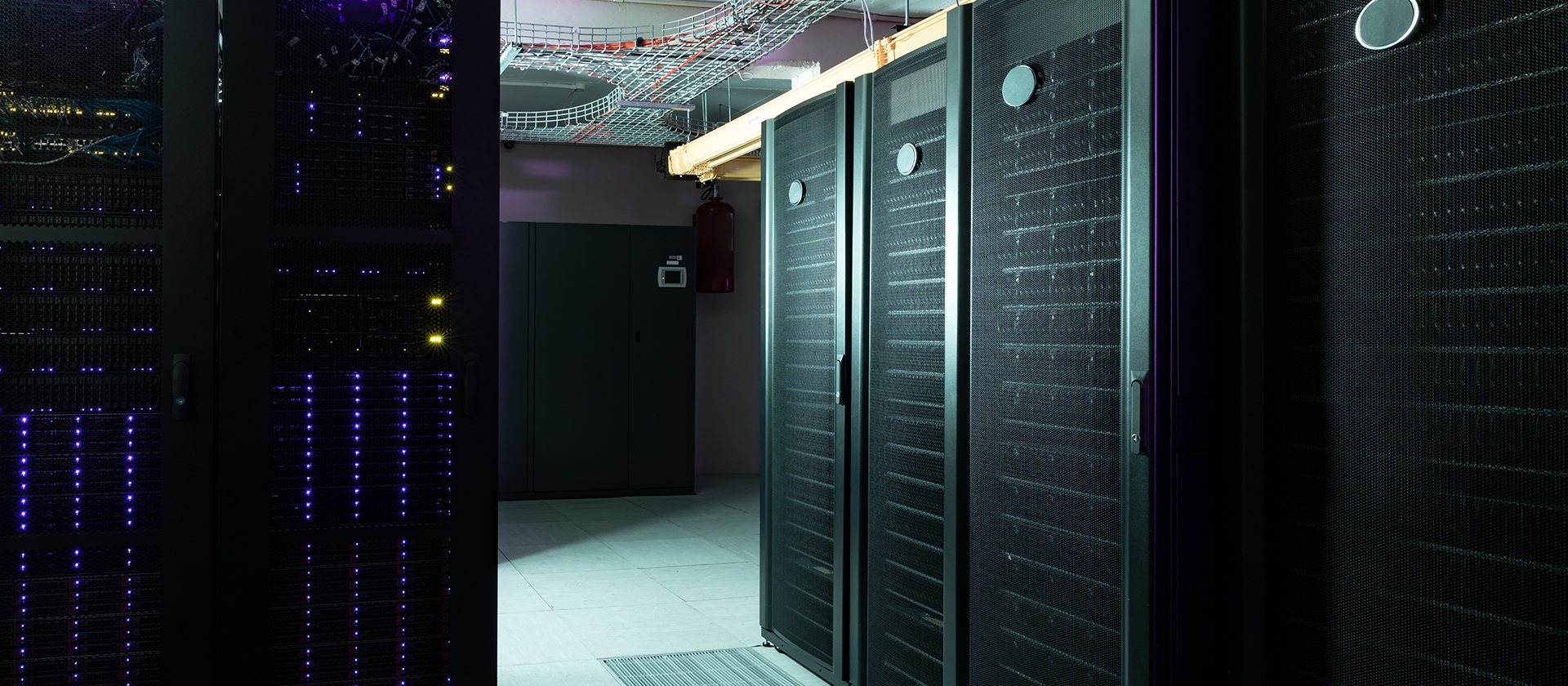 Mga Data Center at Komersyal na Gusali